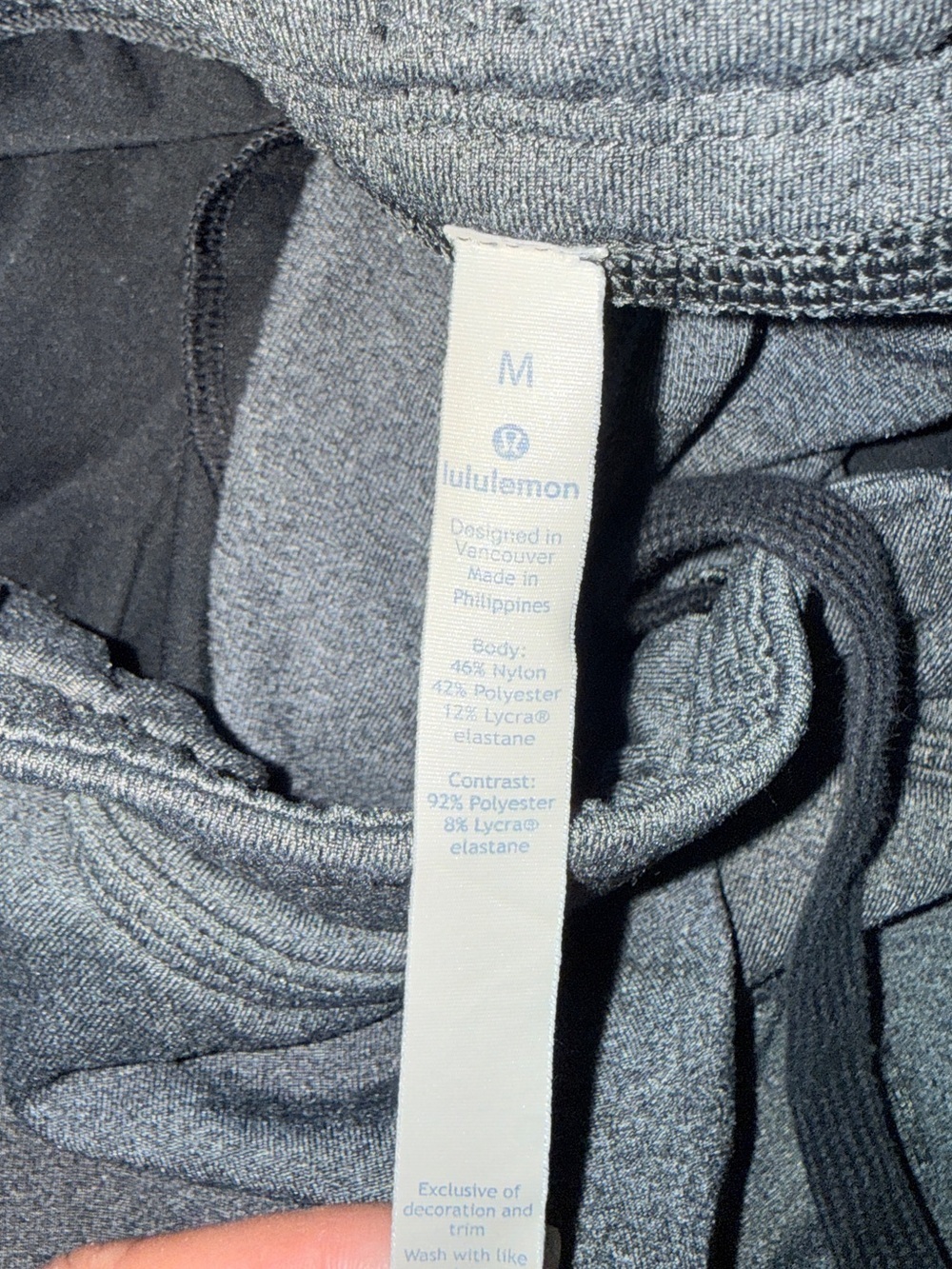 Lululemon cargo pants M - Picture 5 of 6